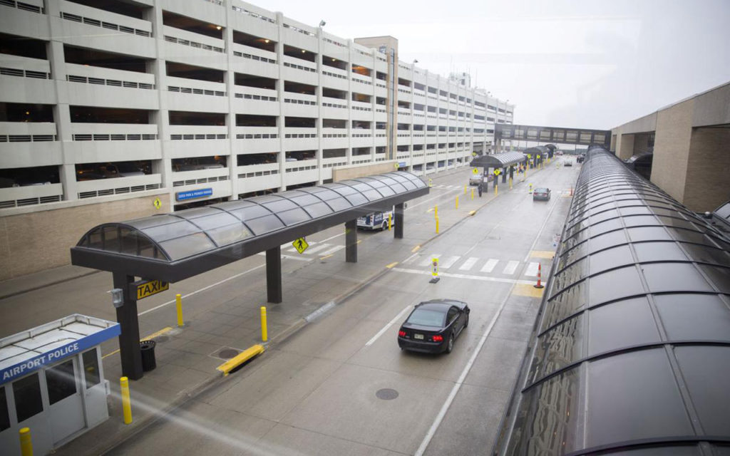 Eppley Airfield Parking Garage - Charles Vrana & Son Construction Company